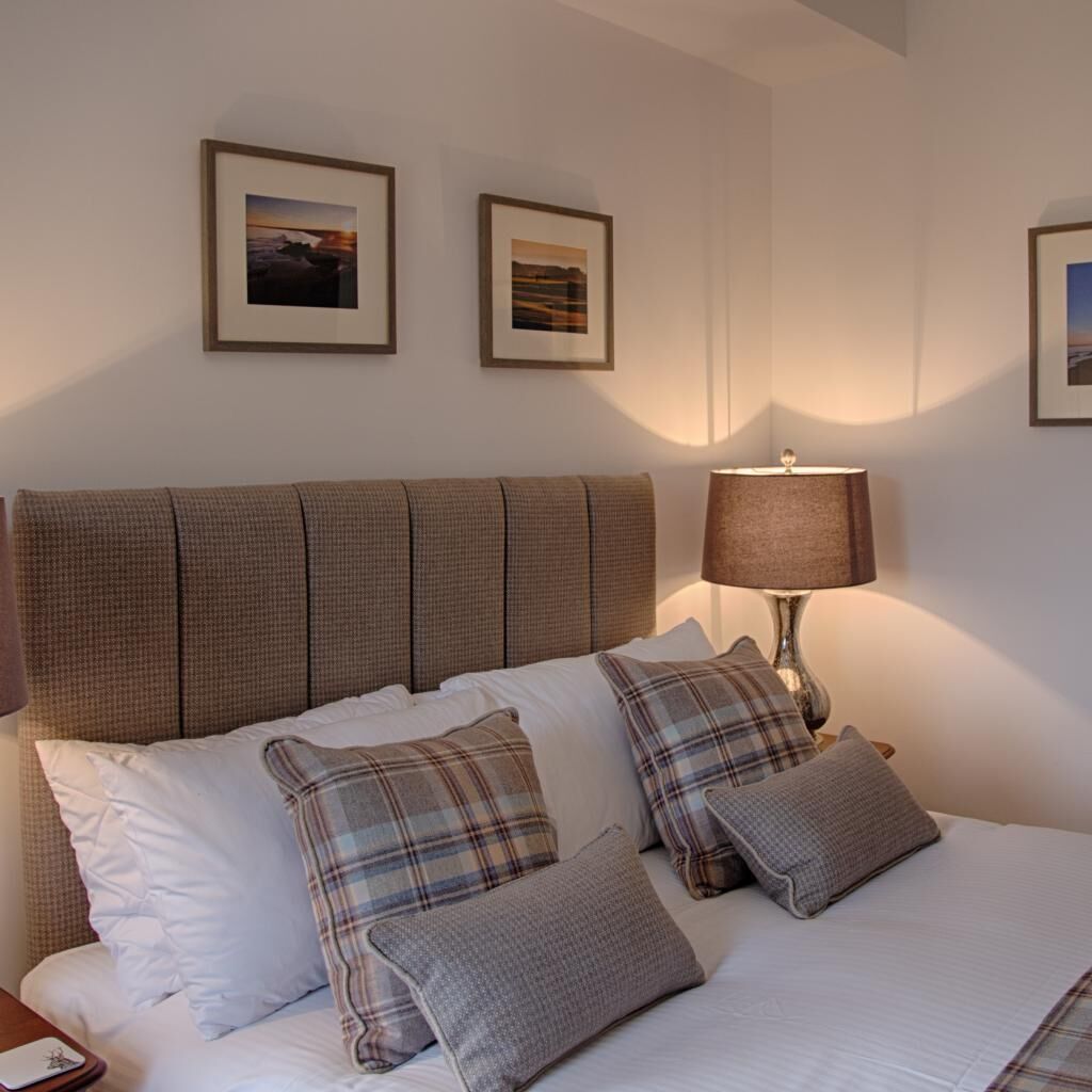 Dornoch Apt 12 14