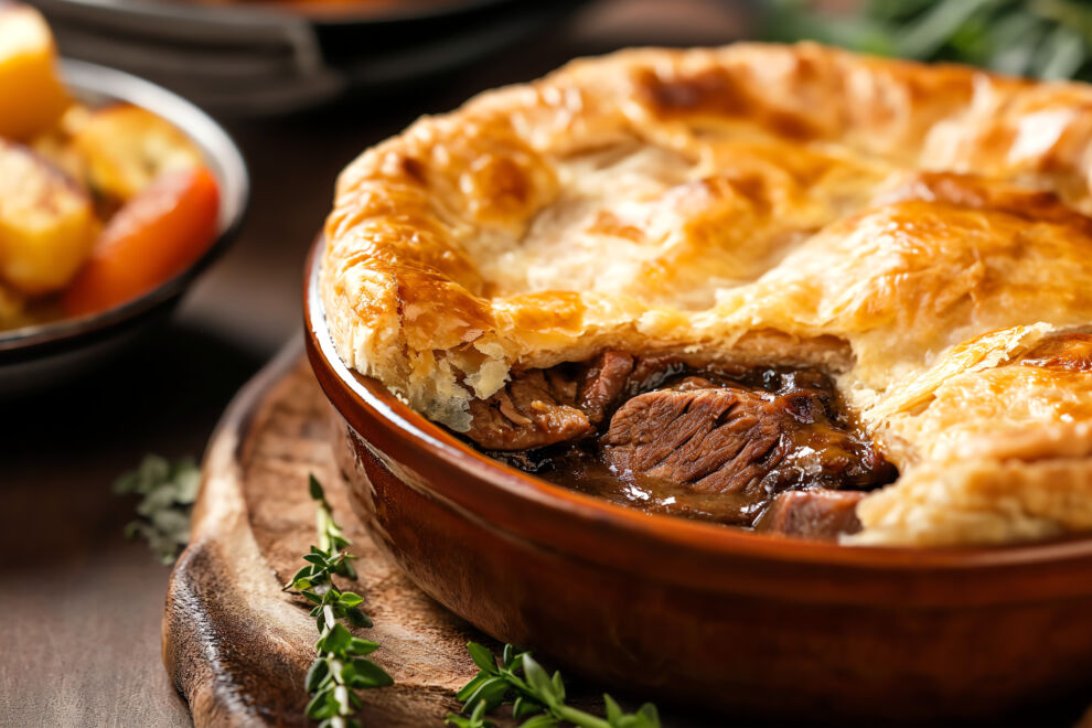 TILE NYD STEAK PIE