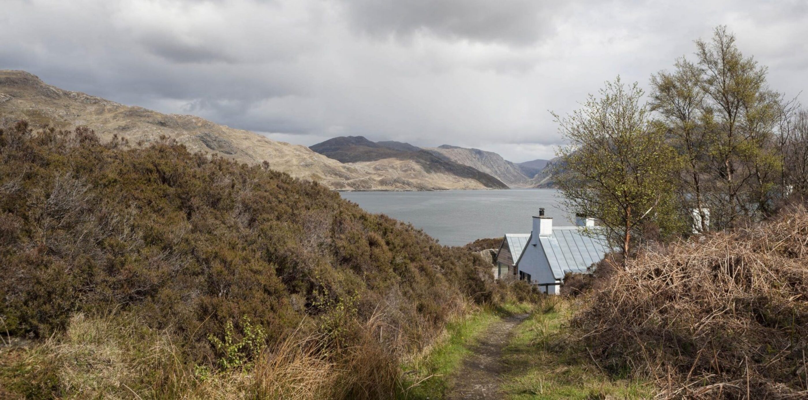 Kylesku Hotel Helen Lucas Architects 4 Y7 Z3107 Photograph by Angus Bremner 190808 123236