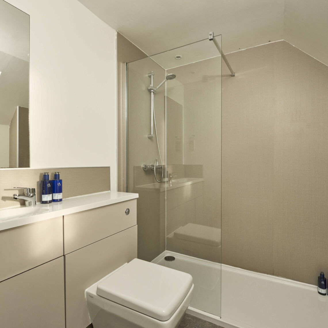 Haven Room 10 Standard Double or Twin Shower Room
