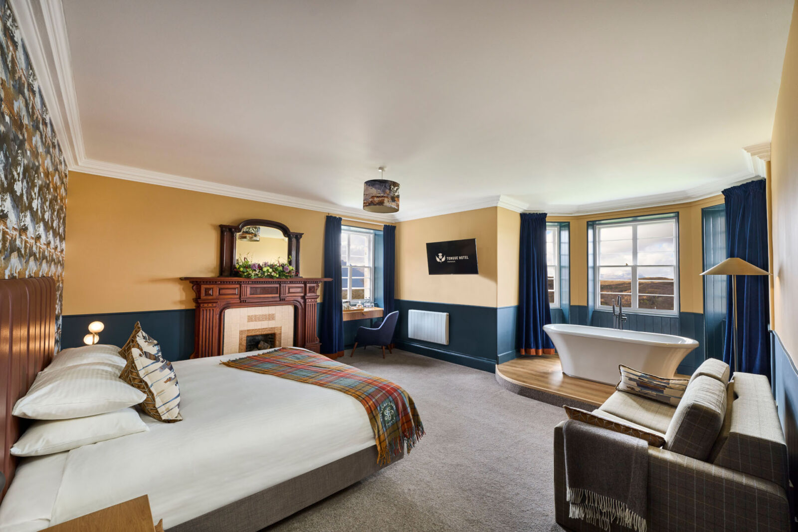 Tongue Hotel Feature Room King resize