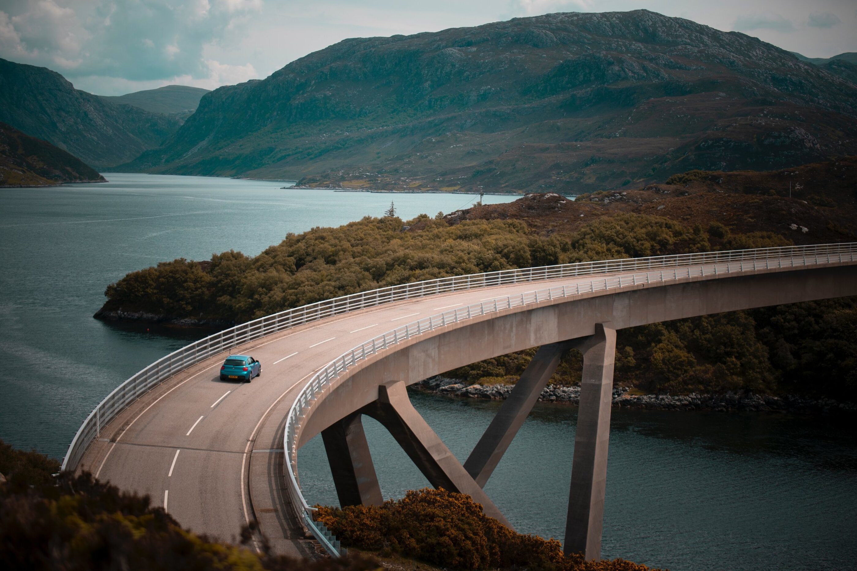 Rutger leistra Z Vmh74c P62 U unsplash Kylesku Bridge